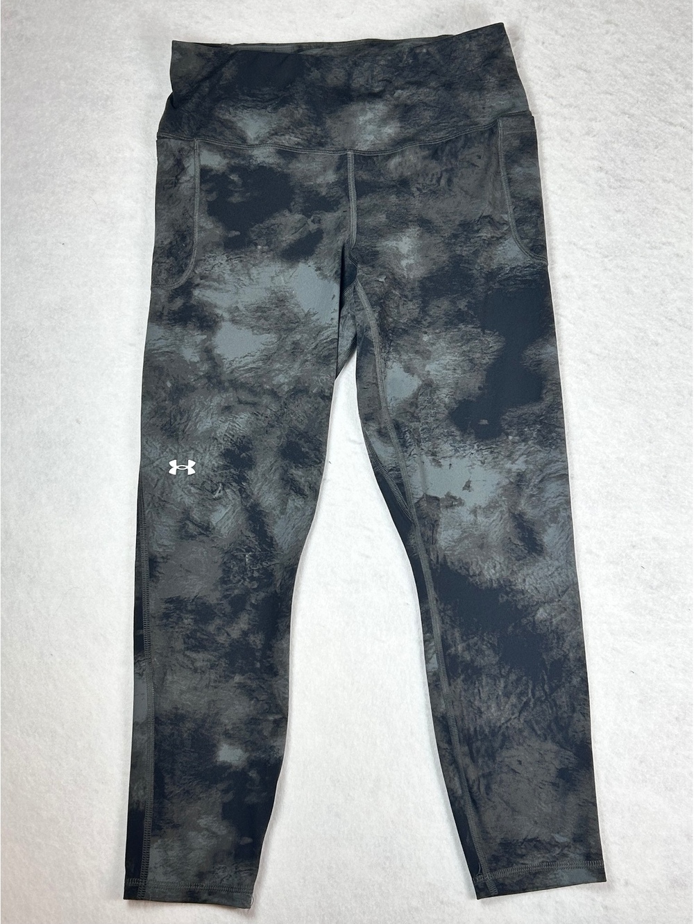 Under Armour Women's Leggings Size LG/6/6 Black Gray Tie-Dye